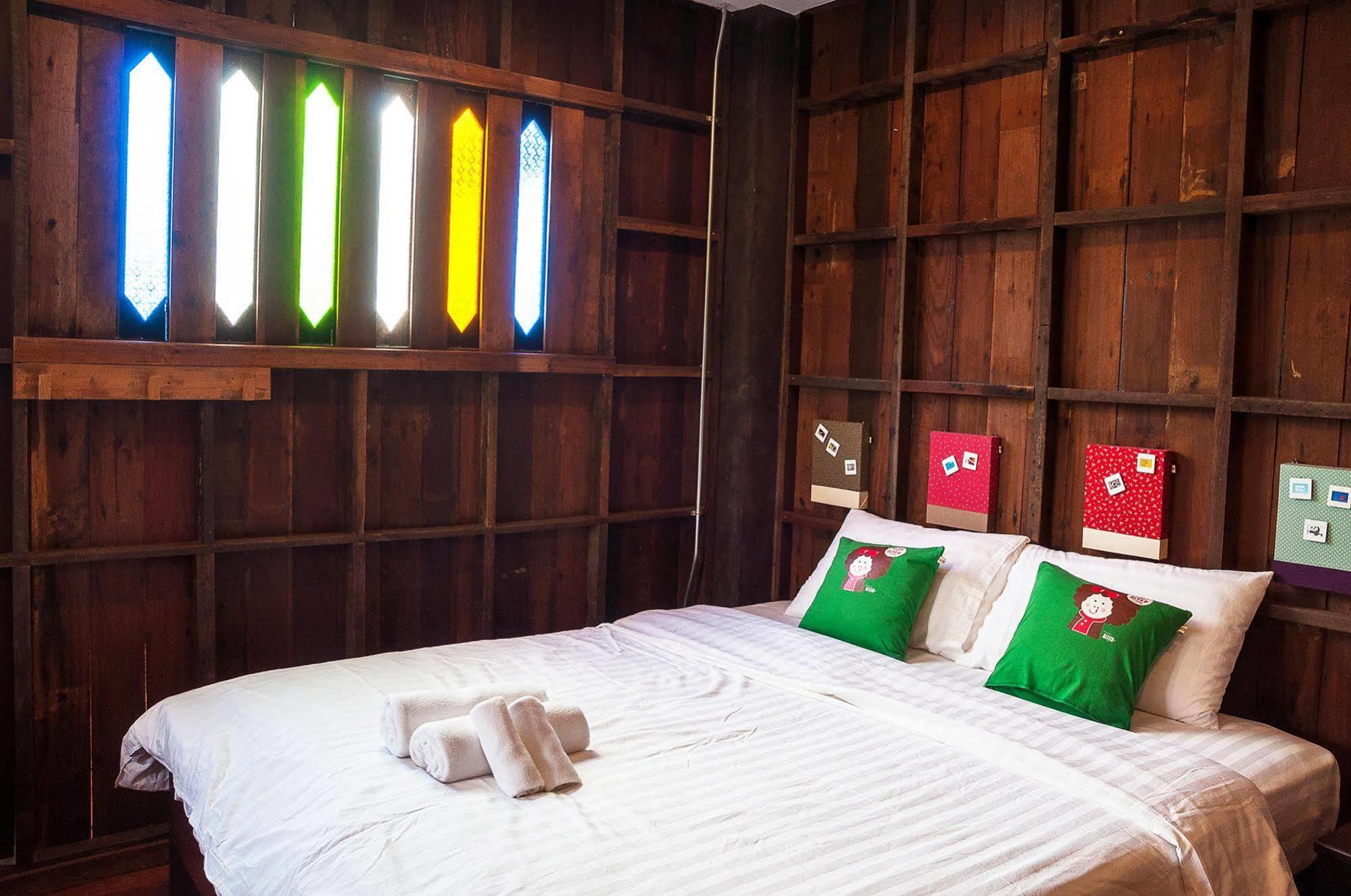 Hueandin Klinmai Boutique Hotel Чиангмай Екстериор снимка